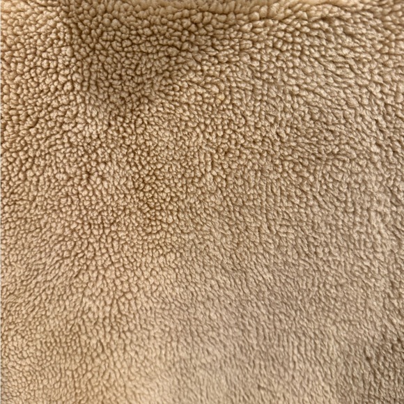 ALO Yoga Tan Sherpa Bomber Jacket - Picture 4 of 5